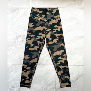 OFFLINE by Aerie Real Me Xtra Crossover High Waisted Pocket Legging